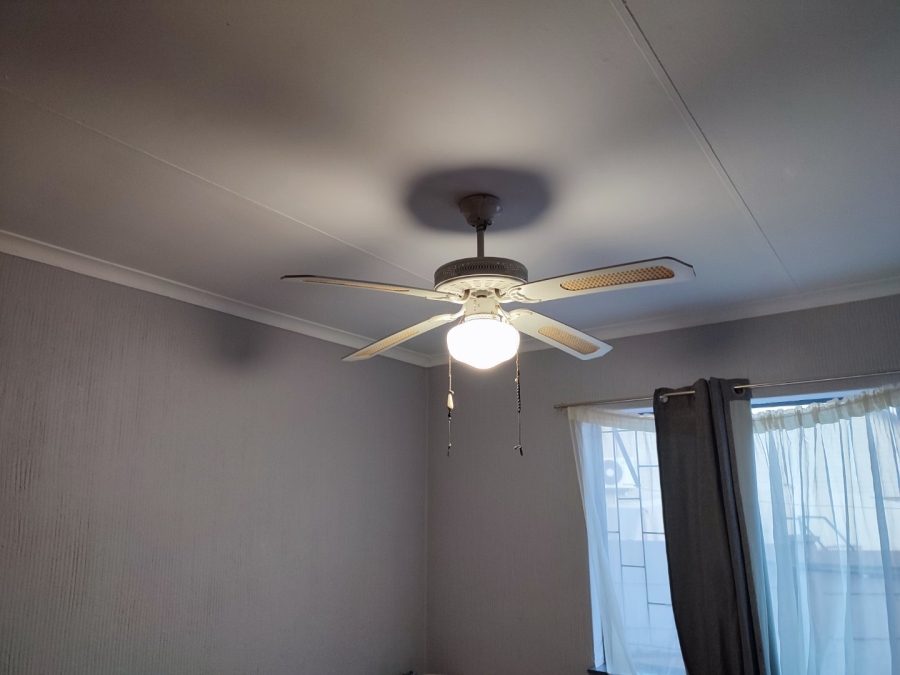 3 Bedroom Property for Sale in Uitsig Free State